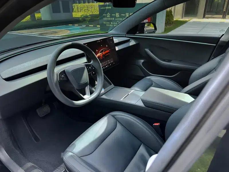 Model 3 2023 Long Range All-Wheel Drive — миниатюра 21