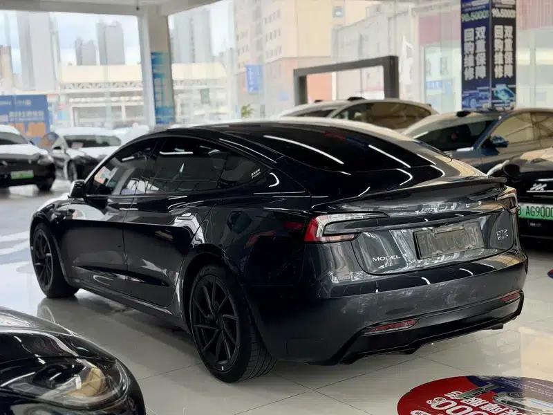 Model 3 2024 Performance All-Wheel Drive — миниатюра 4