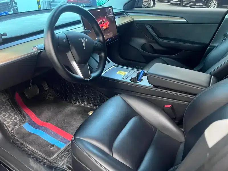 Model 3 2022 Rear-Wheel Drive — миниатюра 10