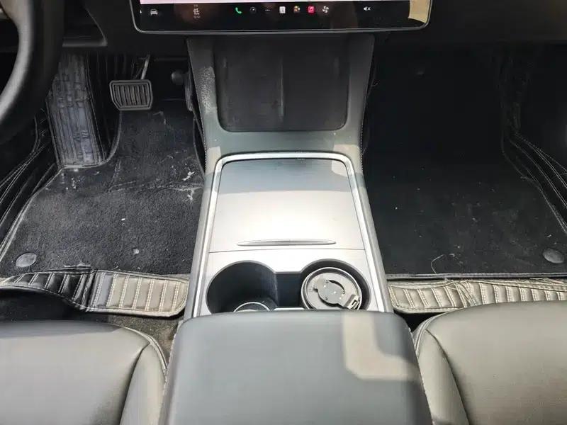 Model 3 2020 Long Range Rear-Wheel Drive — миниатюра 8