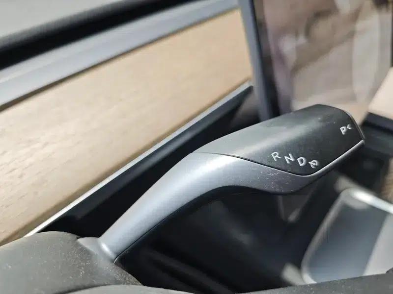 Model 3 2020 Long Range Rear-Wheel Drive — миниатюра 9