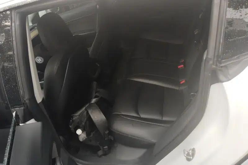 Model 3 2019 Standard Range Rear-Wheel Drive Upgrade — миниатюра 16