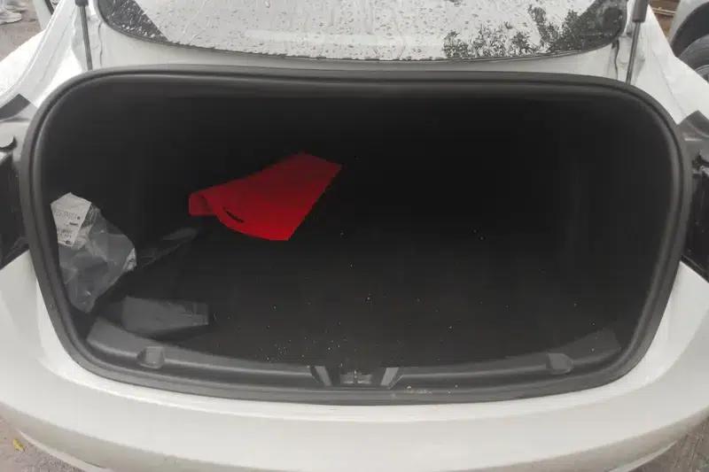 Model 3 2019 Standard Range Rear-Wheel Drive Upgrade — миниатюра 17