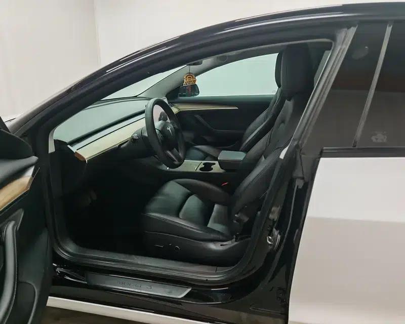 Model 3 2022 Rear-Wheel Drive — миниатюра 12