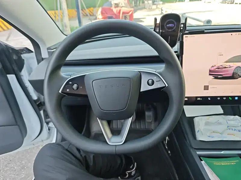 Model 3 2025 Facelift Long Range All-Wheel Drive Version — миниатюра 11