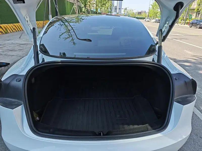 Model 3 2025 Facelift Long Range All-Wheel Drive Version — миниатюра 21