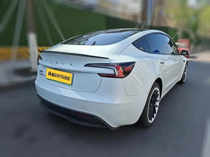 Model 3 2025 Facelift Long Range All-Wheel Drive Version — миниатюра 4