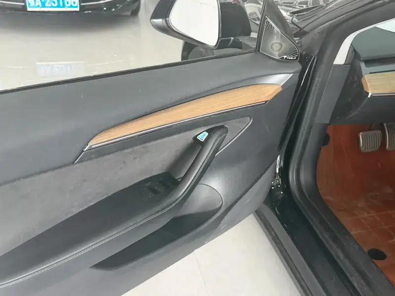 Model 3 2022 Rear-Wheel Drive — миниатюра 15