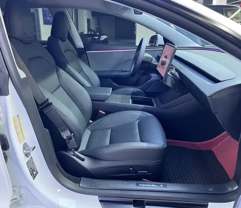 Model 3 2023 Rear-Wheel Drive — миниатюра 12