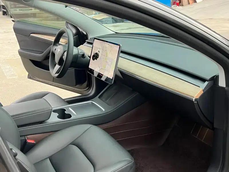 Model 3 2021 Performance All-Wheel Drive — миниатюра 11
