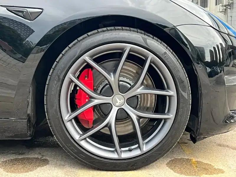 Model 3 2021 Performance All-Wheel Drive — миниатюра 7
