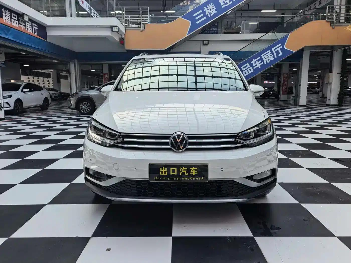 2021 Touran L 280TSI DSG Cross Edition 6-seater — миниатюра 2