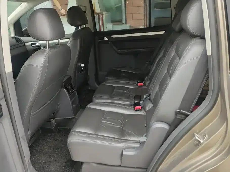 2015 Touran 1.4T DSG Comfort Edition 5-seater — миниатюра 11