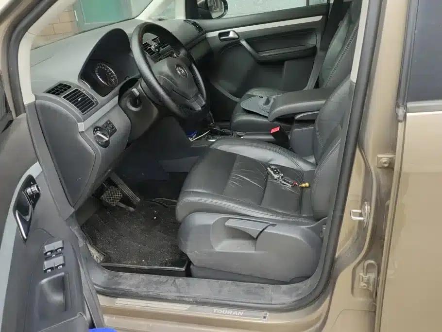 2015 Touran 1.4T DSG Comfort Edition 5-seater — миниатюра 9