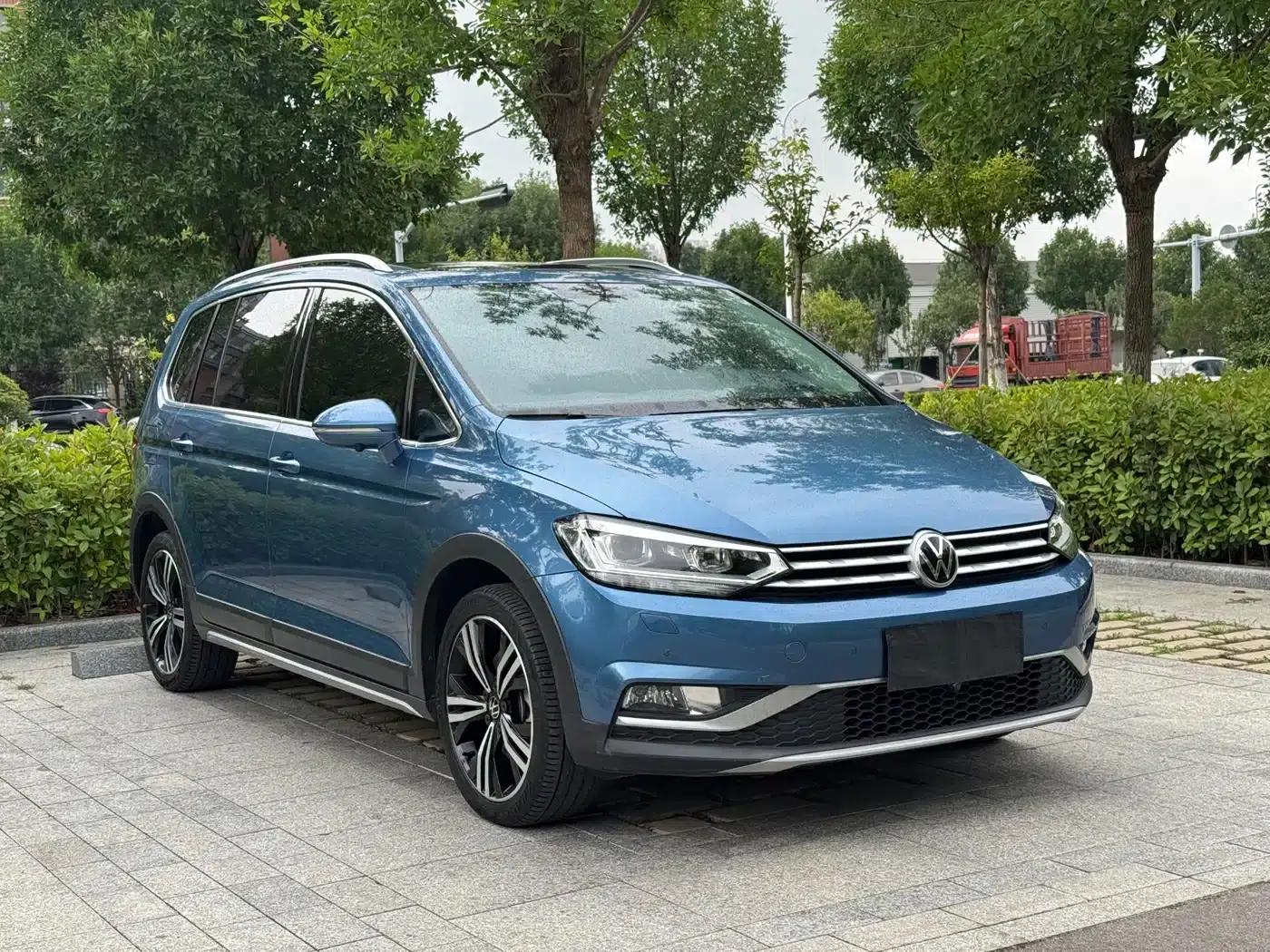 2021 Touran L 280TSI DSG Cross Edition 7-seater — миниатюра 3
