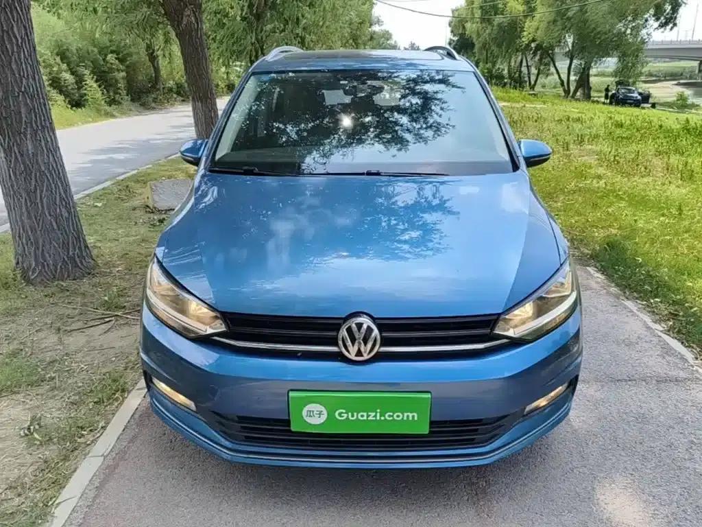 2018 Touran L 280TSI DSG Comfort Edition 7-seater (National V Emission Standard) — миниатюра 3