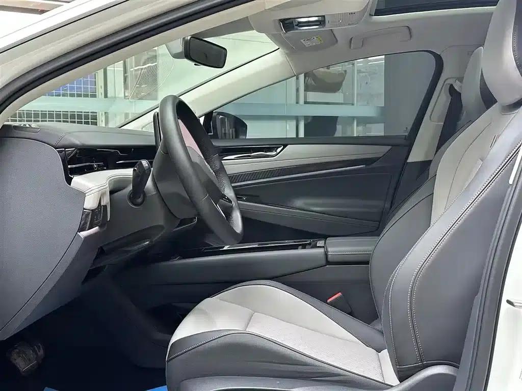 Volkswagen ID.7 VIZZION 2024 AIR — миниатюра 16