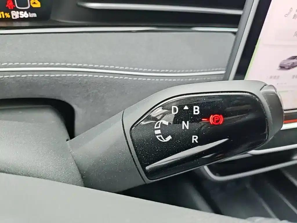 Volkswagen ID.7 VIZZION 2024 First Edition — миниатюра 14