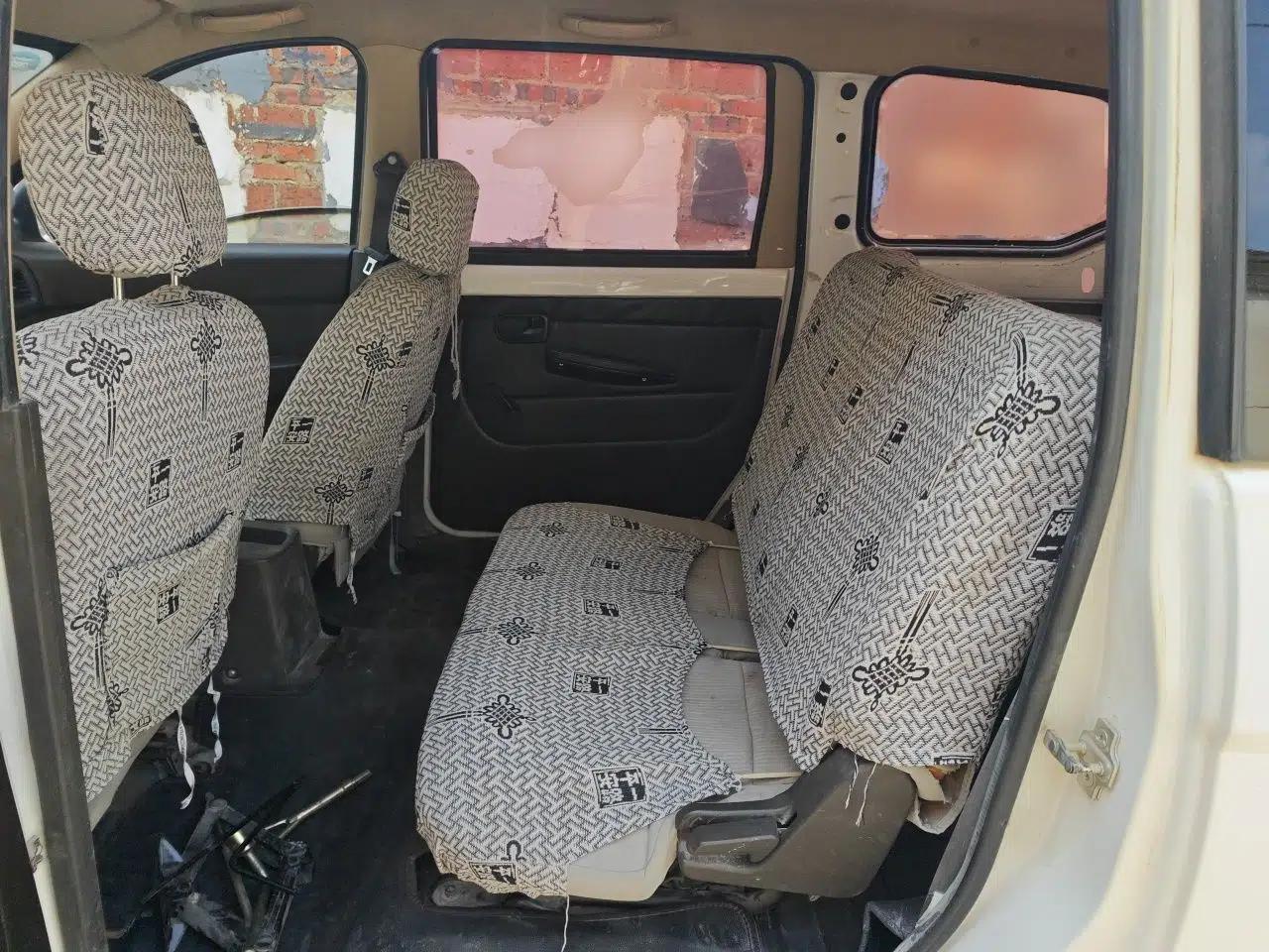 Wuling Hongguang 2015 1.5L S Basic Version China V Standard — миниатюра 17