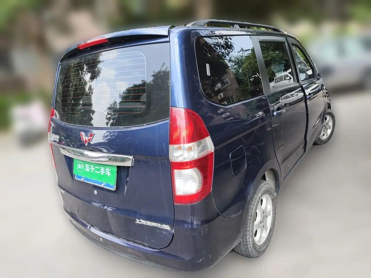 Wuling Hongguang 2014 1.2L Standard Model China IV — миниатюра 6