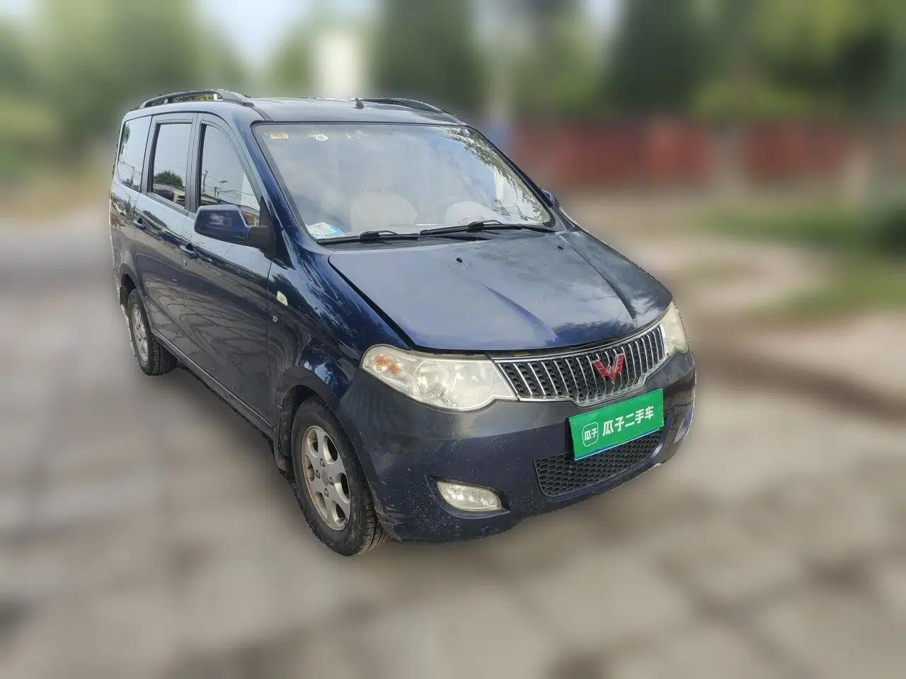 Wuling Hongguang 2013 1.5L Comfort Model — миниатюра 3