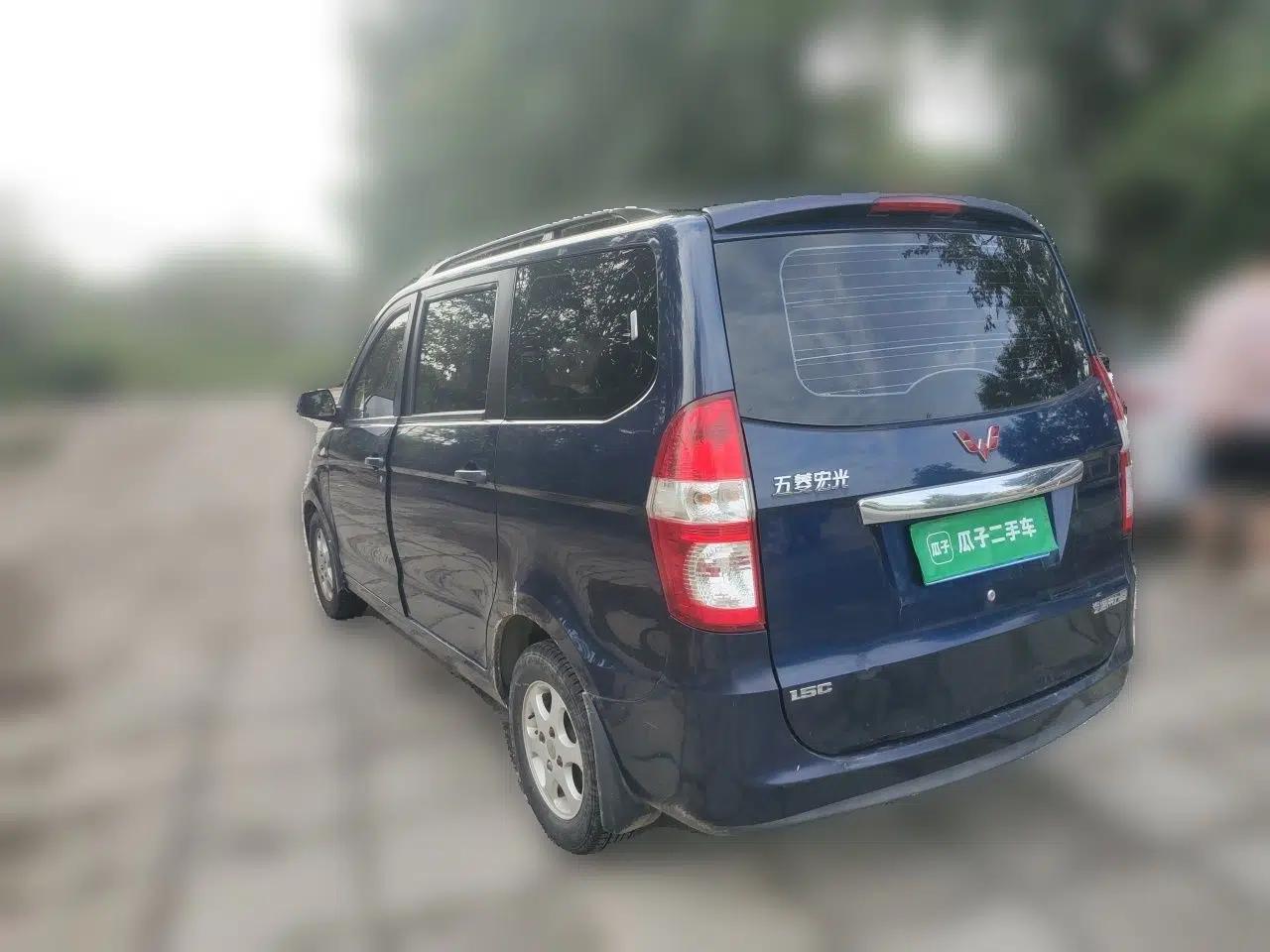 Wuling Hongguang 2013 1.5L Comfort Model — миниатюра 4