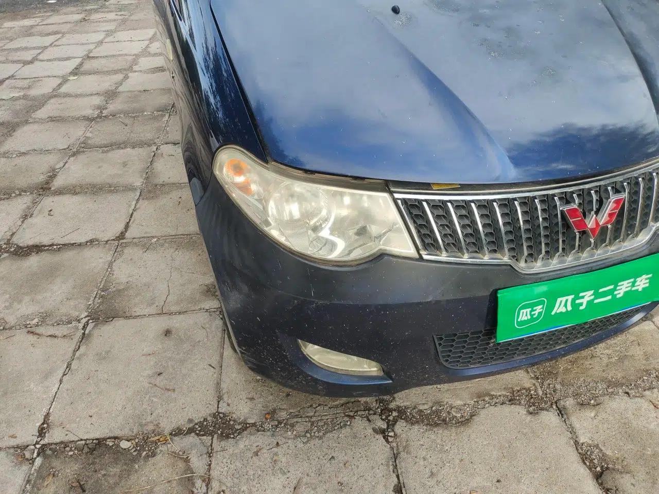 Wuling Hongguang 2013 1.5L Comfort Model — миниатюра 7