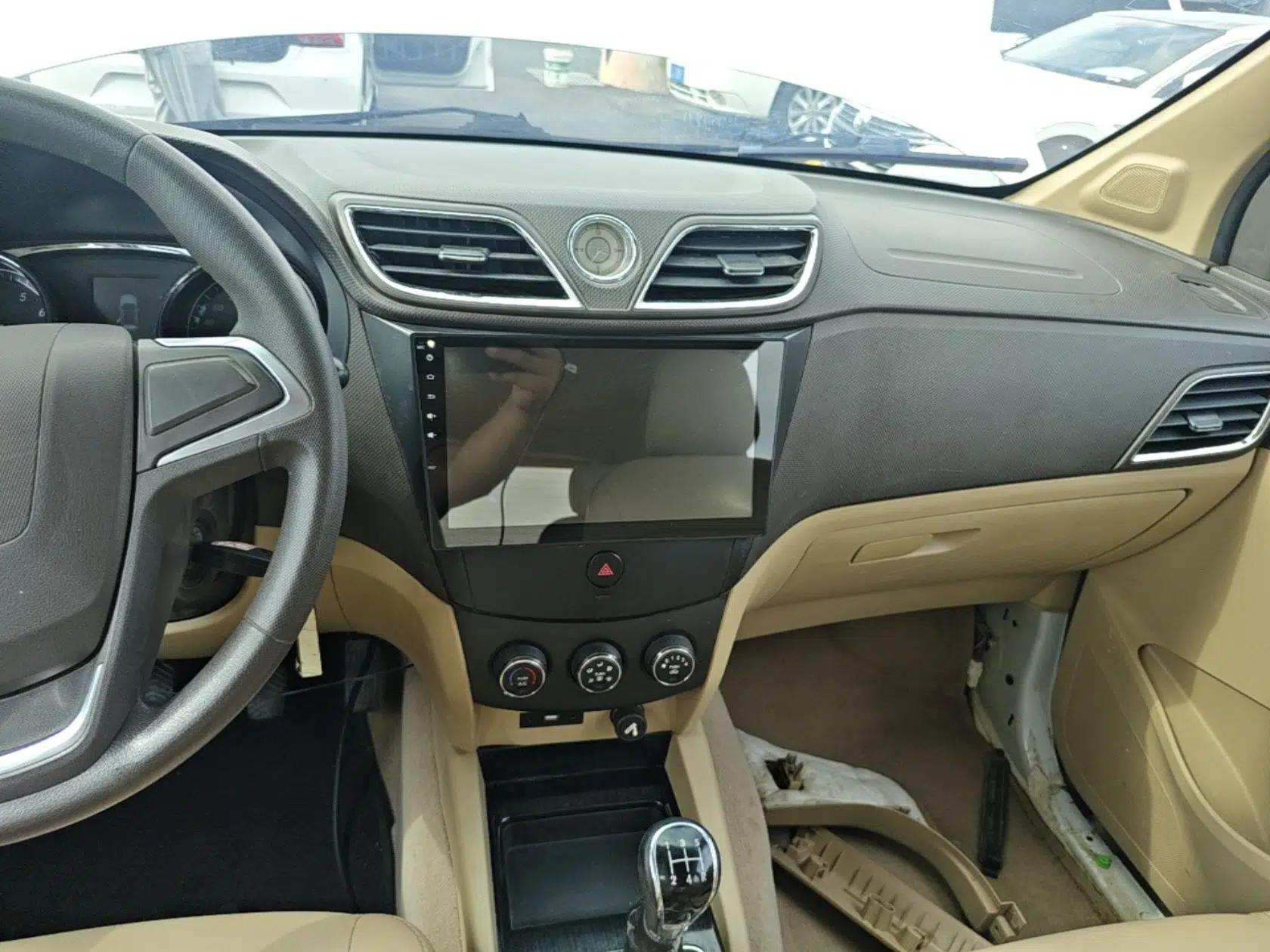 Wuling Hongguang 2015 1.5L S1 Comfort China V Standard — миниатюра 15