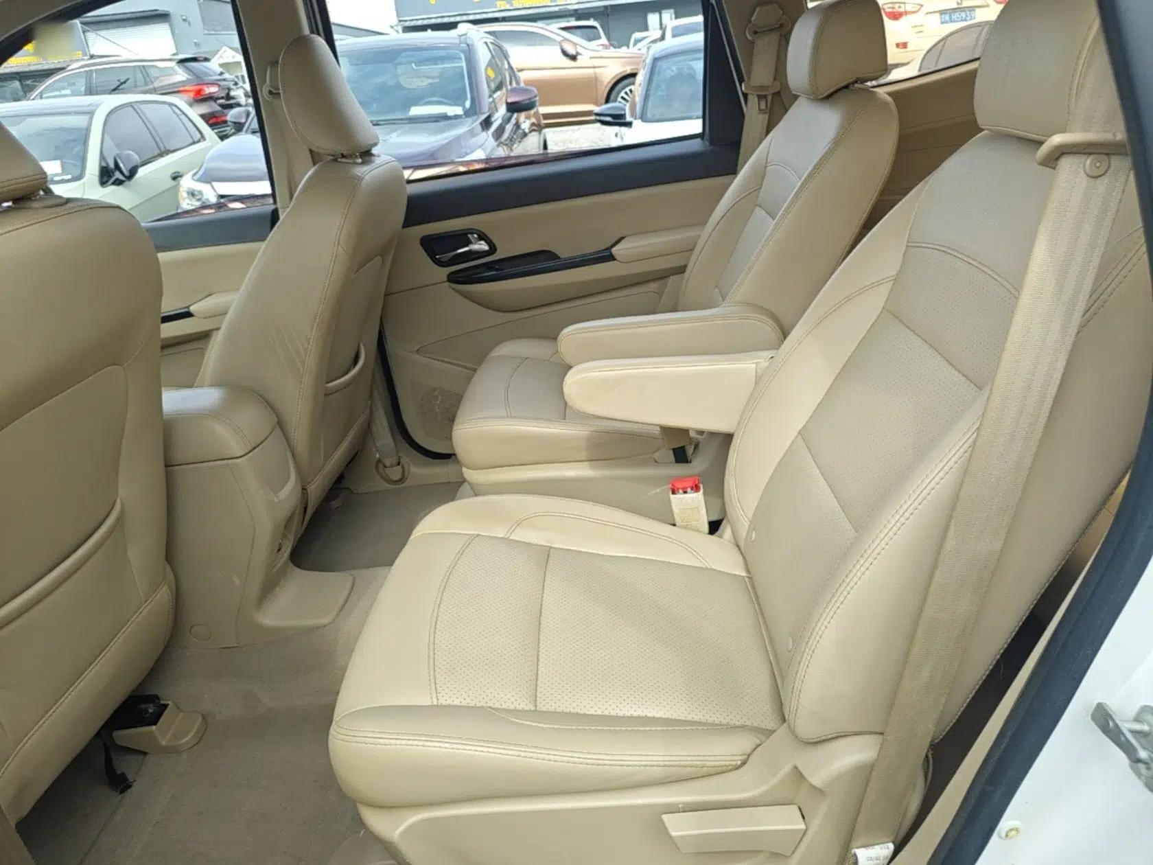 Wuling Hongguang 2015 1.5L S1 Comfort China V Standard — миниатюра 20
