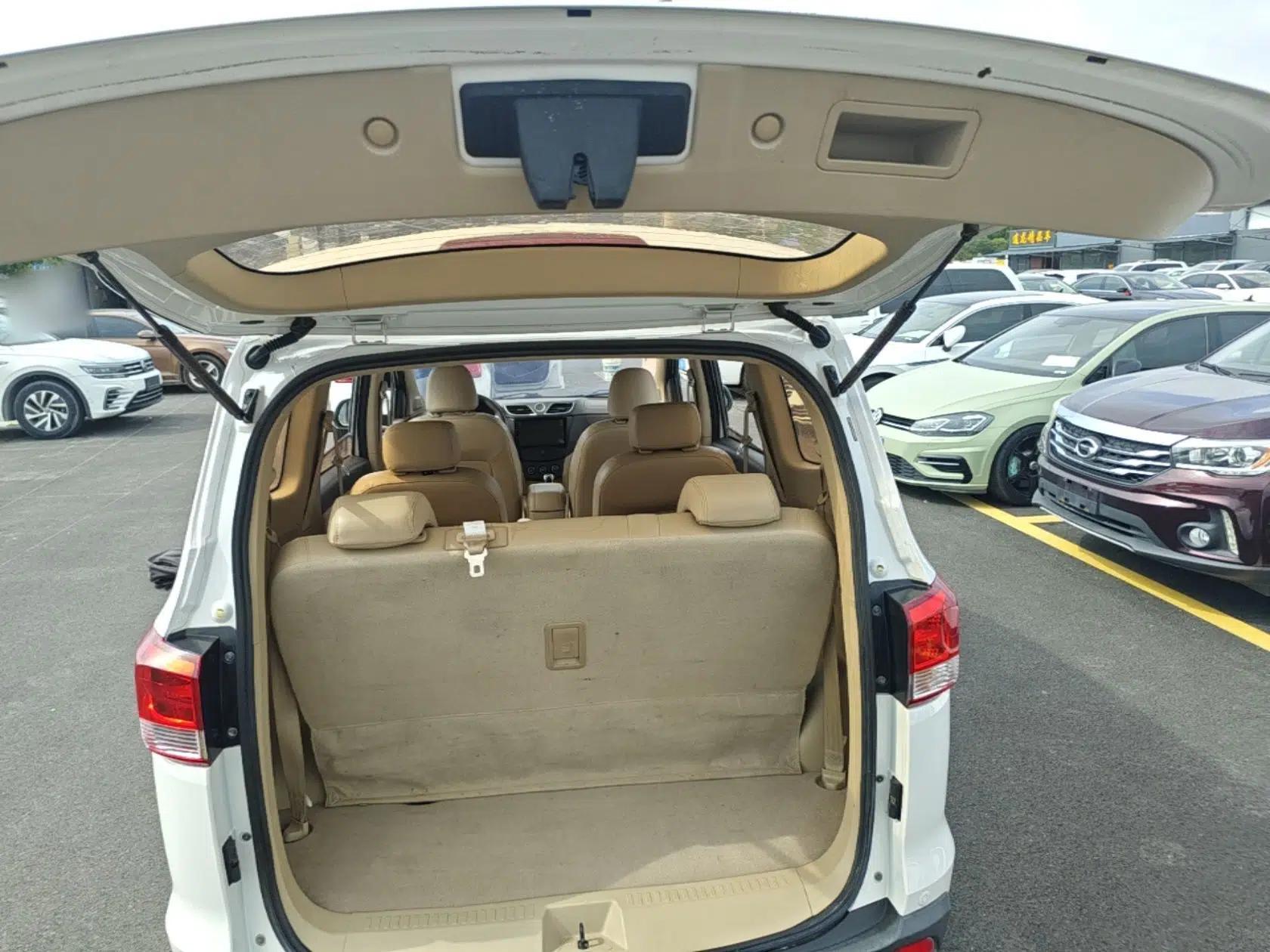 Wuling Hongguang 2015 1.5L S1 Comfort China V Standard — миниатюра 22
