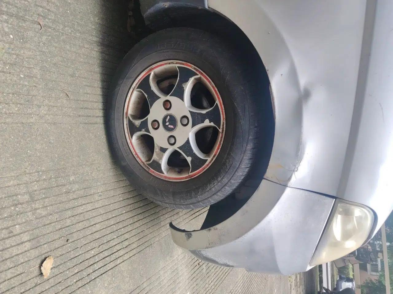 Wuling Hongguang 2013 1.5L Base Version — миниатюра 8