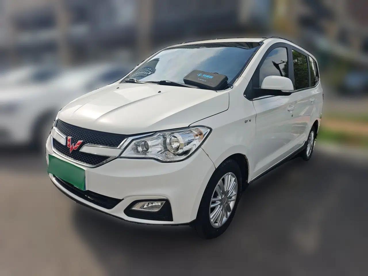 Wuling Hongguang 2015 1.5L S1 Comfort China V Standard — миниатюра 1
