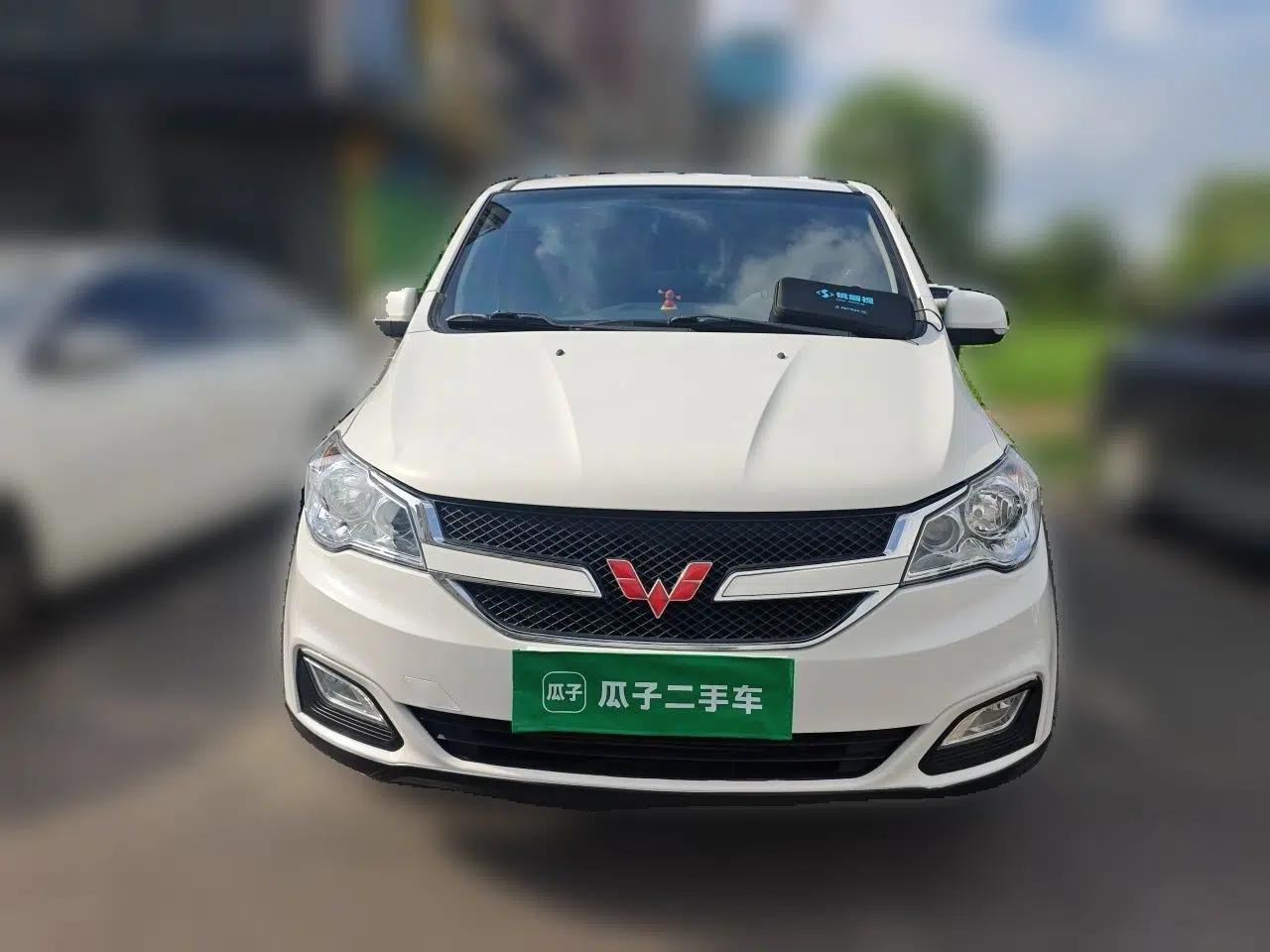 Wuling Hongguang 2015 1.5L S1 Comfort China V Standard — миниатюра 2