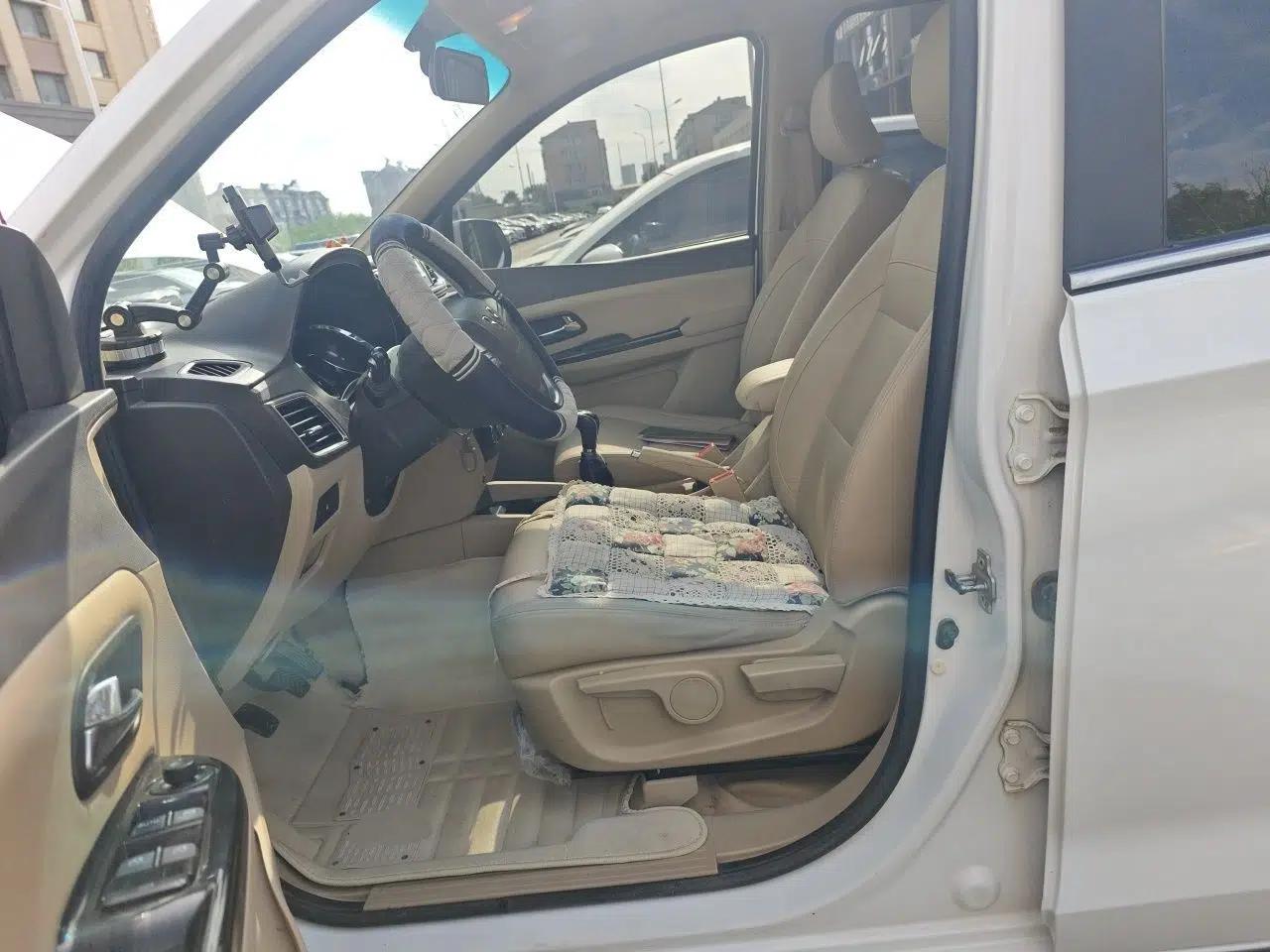 Wuling Hongguang 2015 1.5L S1 Comfort China V Standard — миниатюра 15