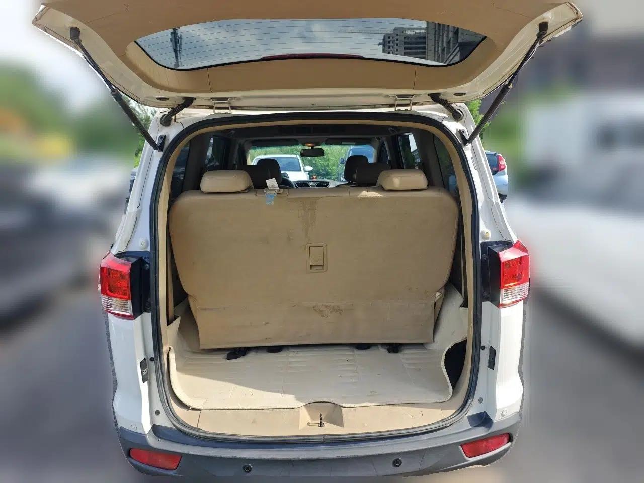 Wuling Hongguang 2015 1.5L S1 Comfort China V Standard — миниатюра 19