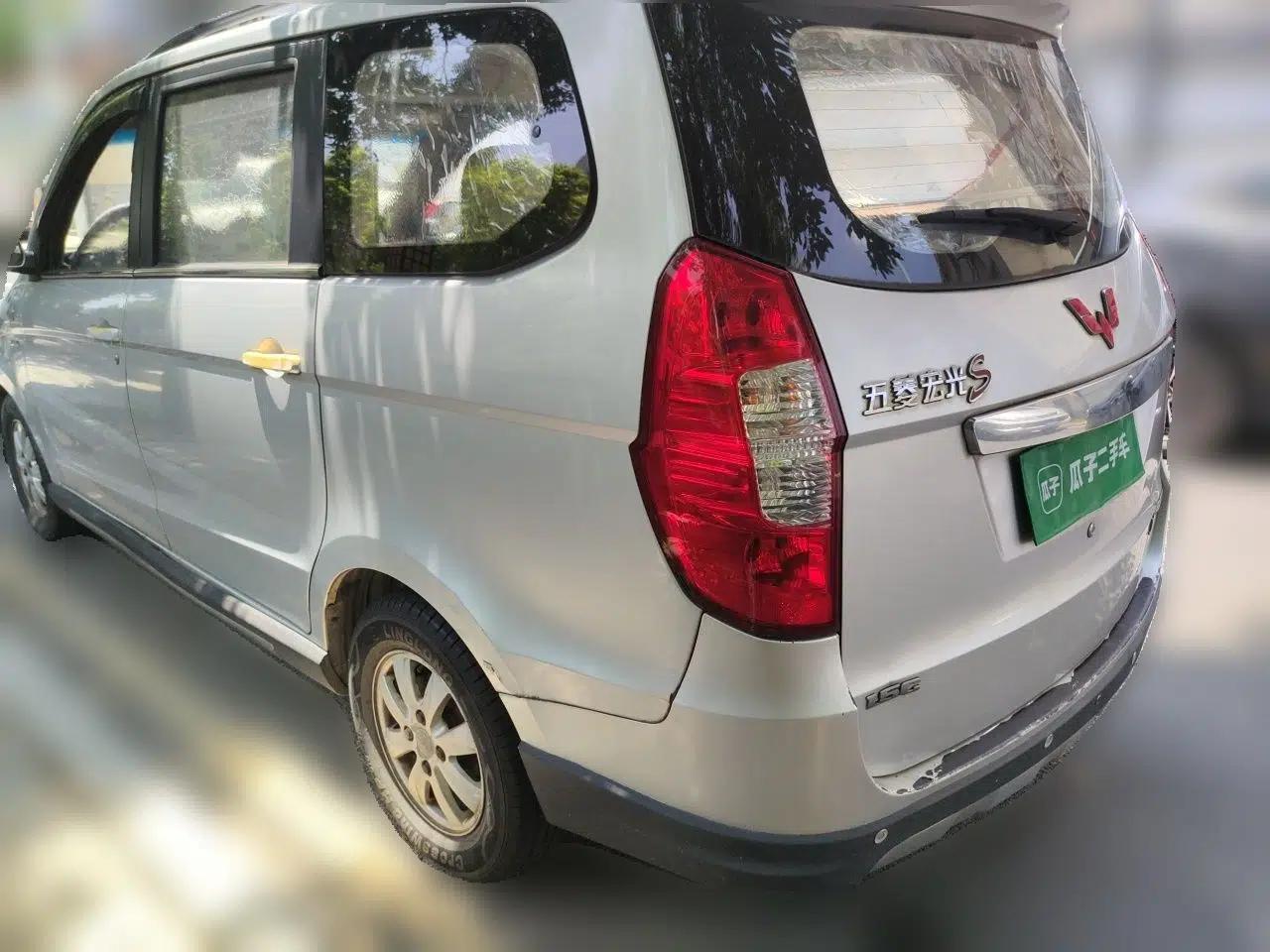 Wuling Hongguang 2014 1.5L S Comfort Model — миниатюра 4