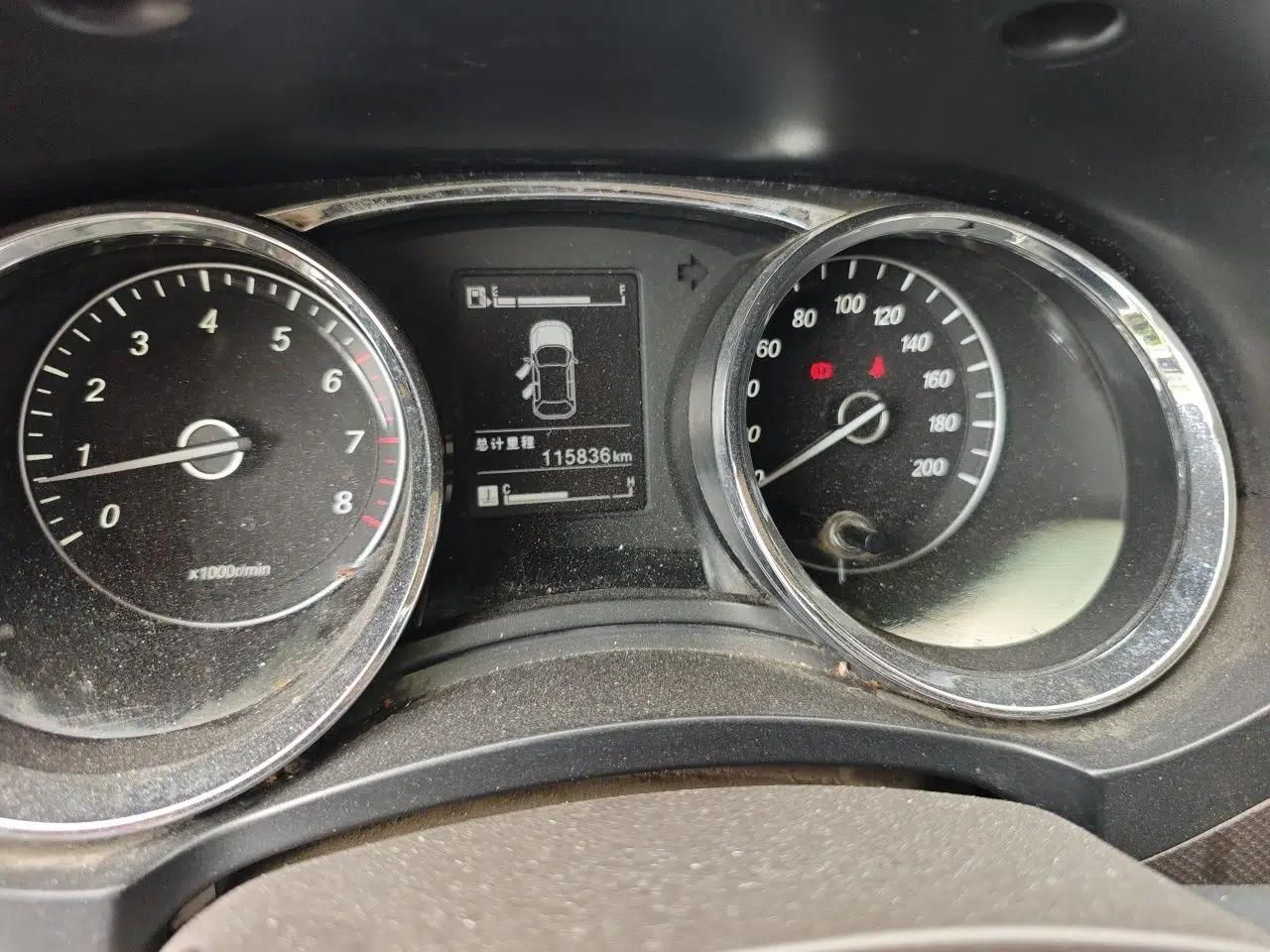 Wuling Hongguang 2015 1.5L S1 Comfort China V Standard — миниатюра 11