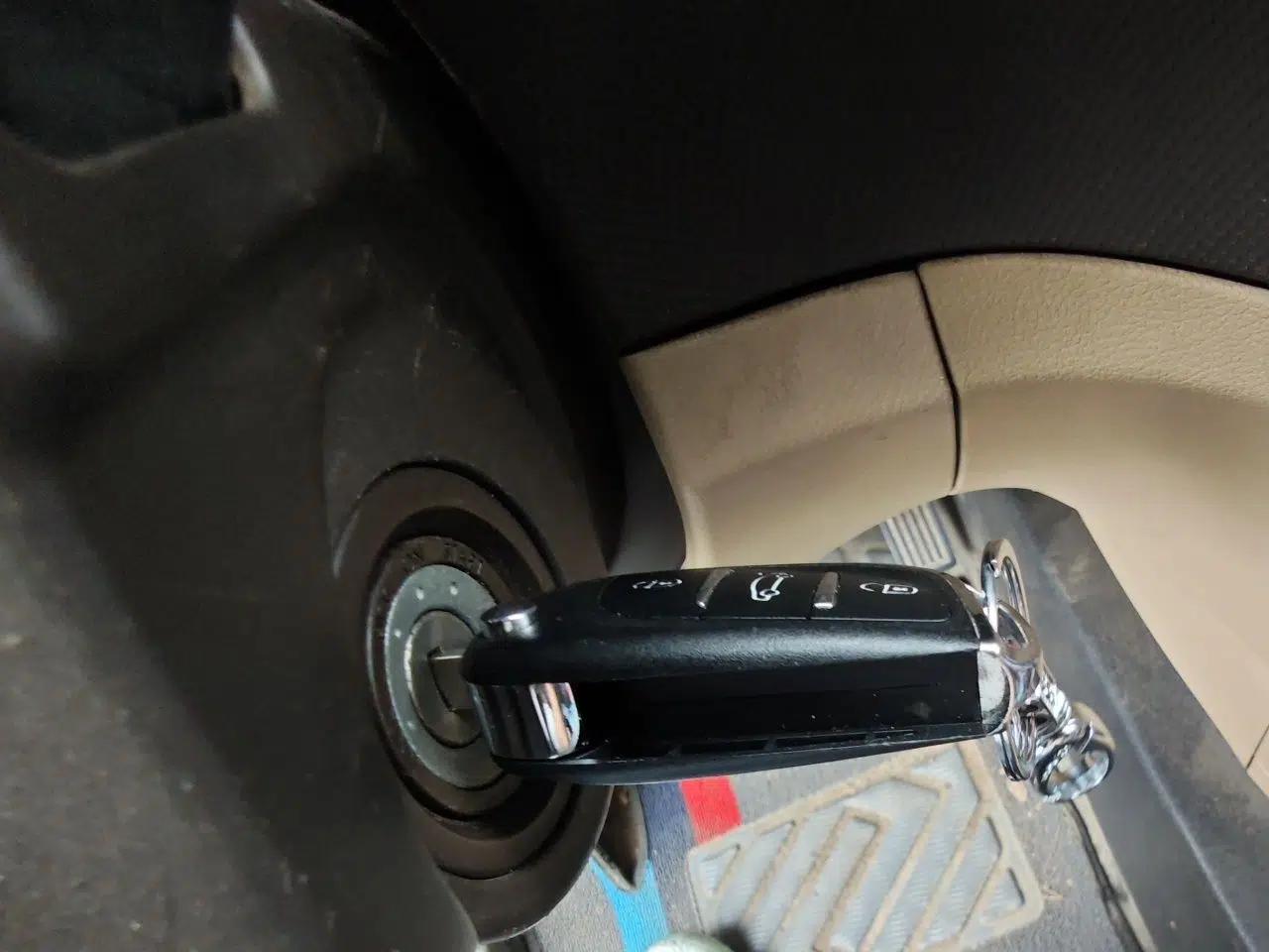 Wuling Hongguang 2015 1.5L S1 Comfort China V Standard — миниатюра 17