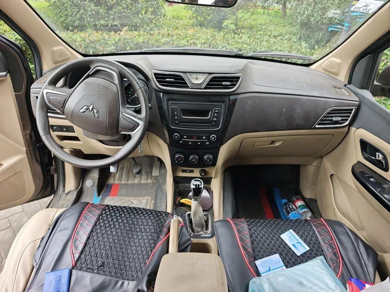 Wuling Hongguang 2015 1.5L S1 Comfort China V Standard — миниатюра 18