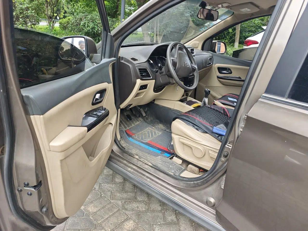 Wuling Hongguang 2015 1.5L S1 Comfort China V Standard — миниатюра 19
