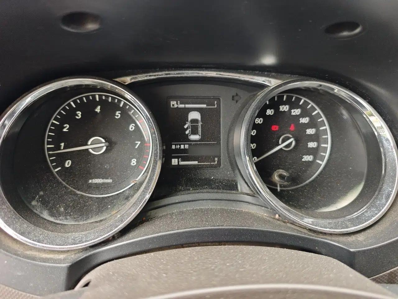 Wuling Hongguang 2015 1.5L S1 Comfort China V Standard — миниатюра 10