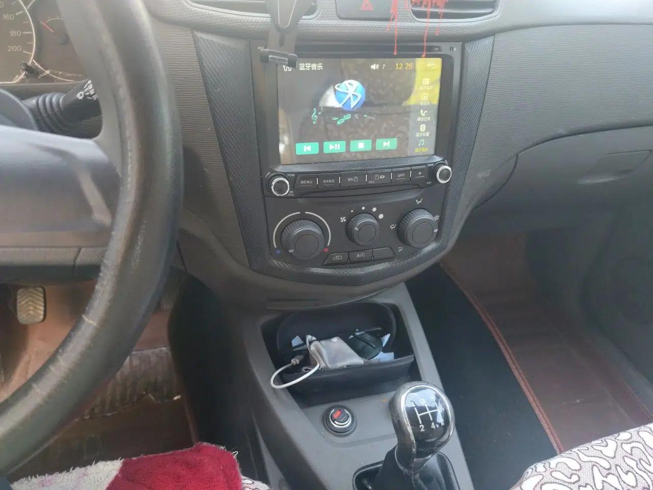 Wuling Hongguang 2015 1.2L S Base Model China V Standard — миниатюра 13