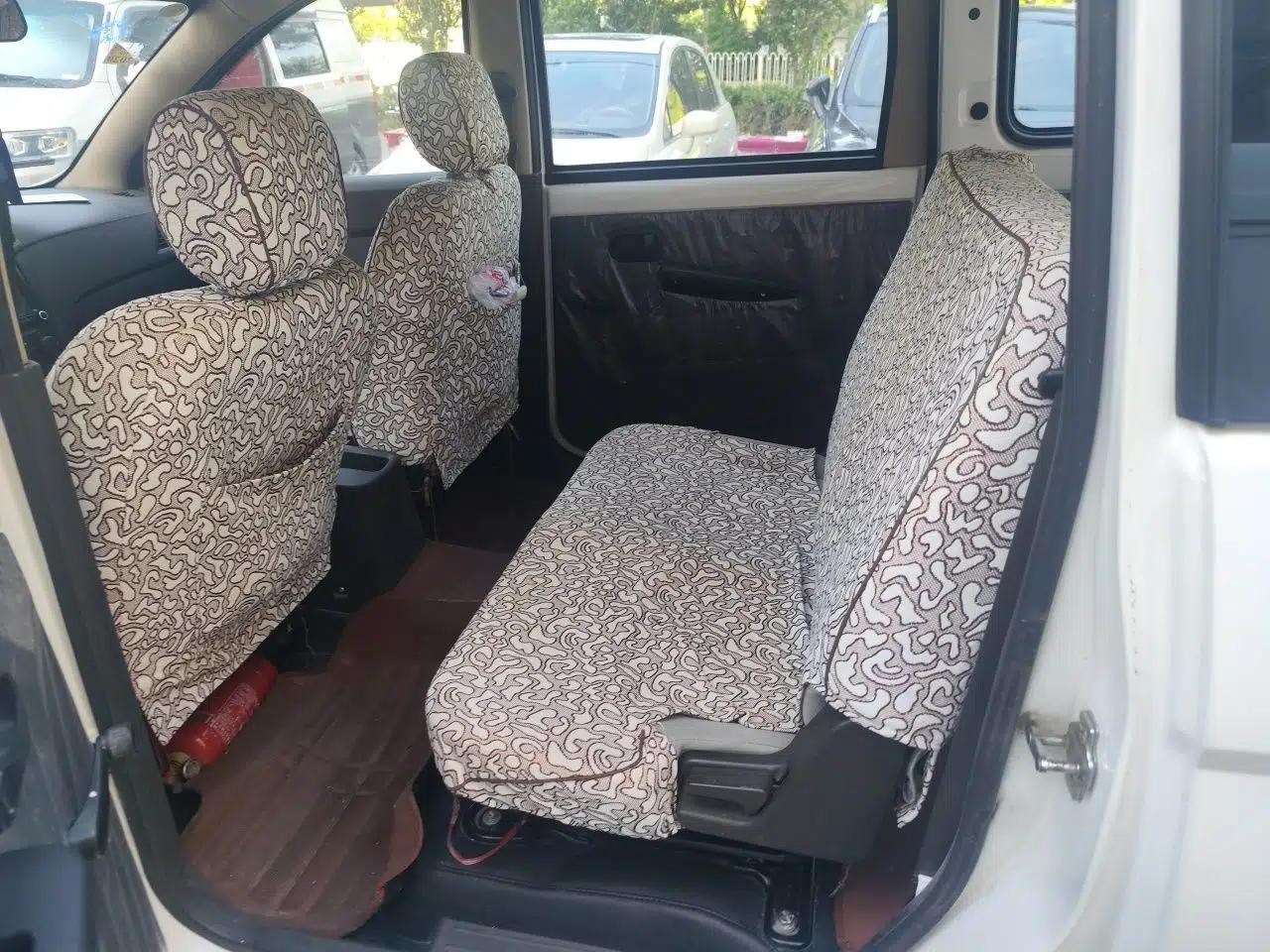 Wuling Hongguang 2015 1.2L S Base Model China V Standard — миниатюра 17