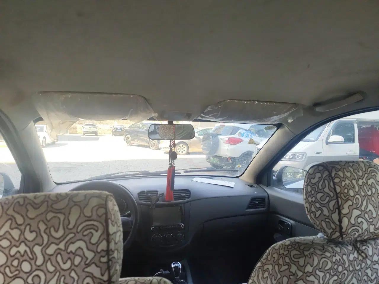 Wuling Hongguang 2015 1.2L S Base Model China V Standard — миниатюра 18