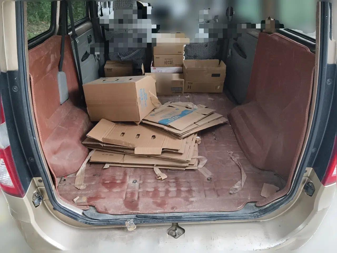 Wuling Hongguang 2013 1.5L Base Version — миниатюра 19