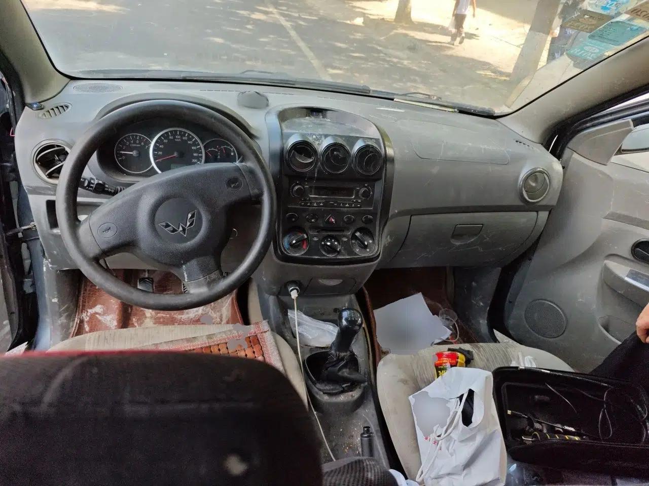 Wuling Hongguang 2014 1.2L Base Model China IV — миниатюра 9