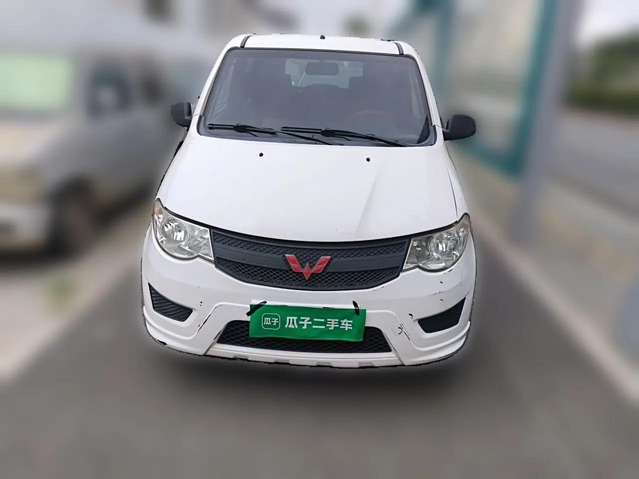 Wuling Hongguang 2015 1.5L S Basic Version China V Standard — миниатюра 2