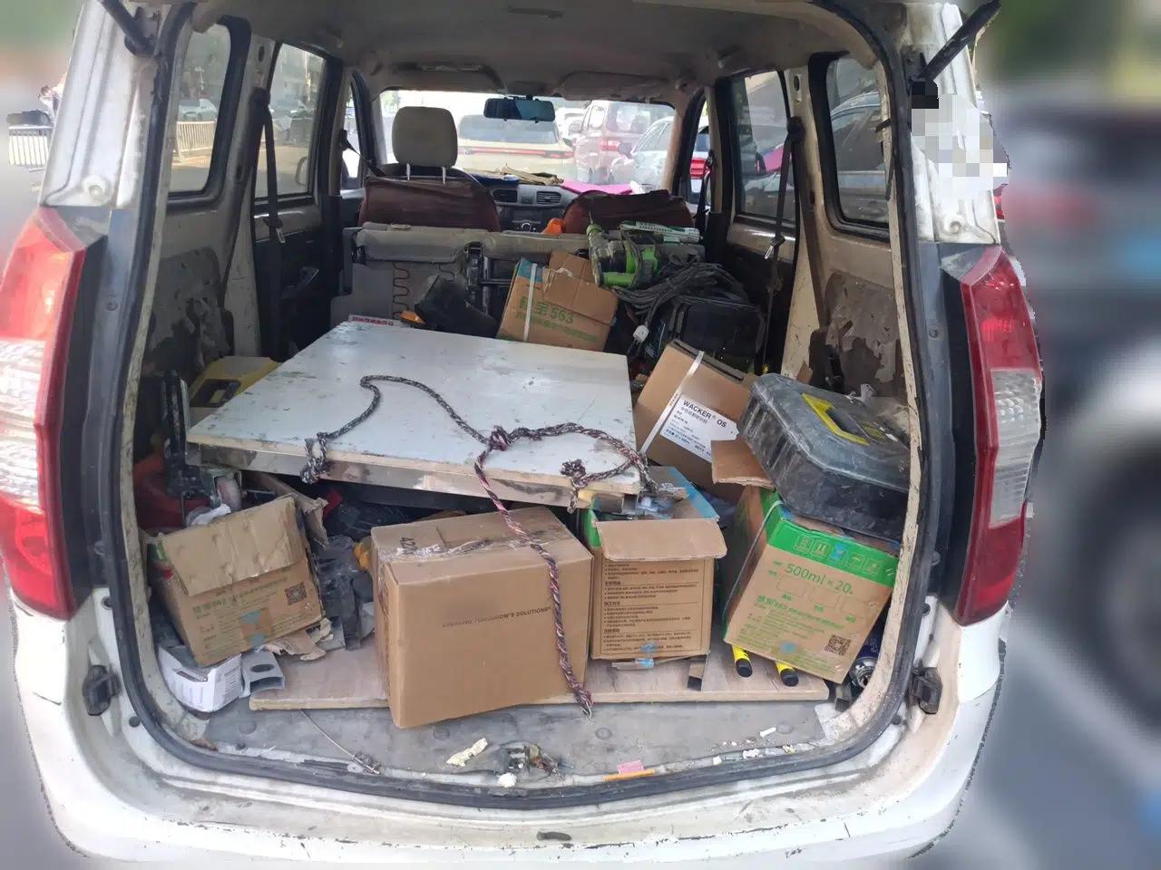 Wuling Hongguang 2018 1.2L Classic S Base Model — миниатюра 19
