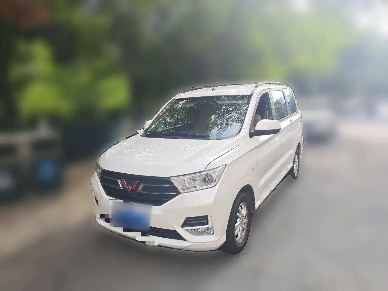 Wuling Hongguang 2021 1.5L S Comfort Edition LAR — миниатюра 1