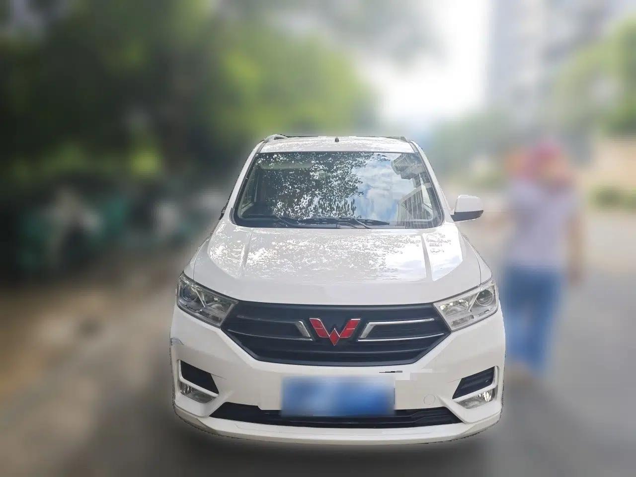 Wuling Hongguang 2021 1.5L S Comfort Edition LAR — миниатюра 2